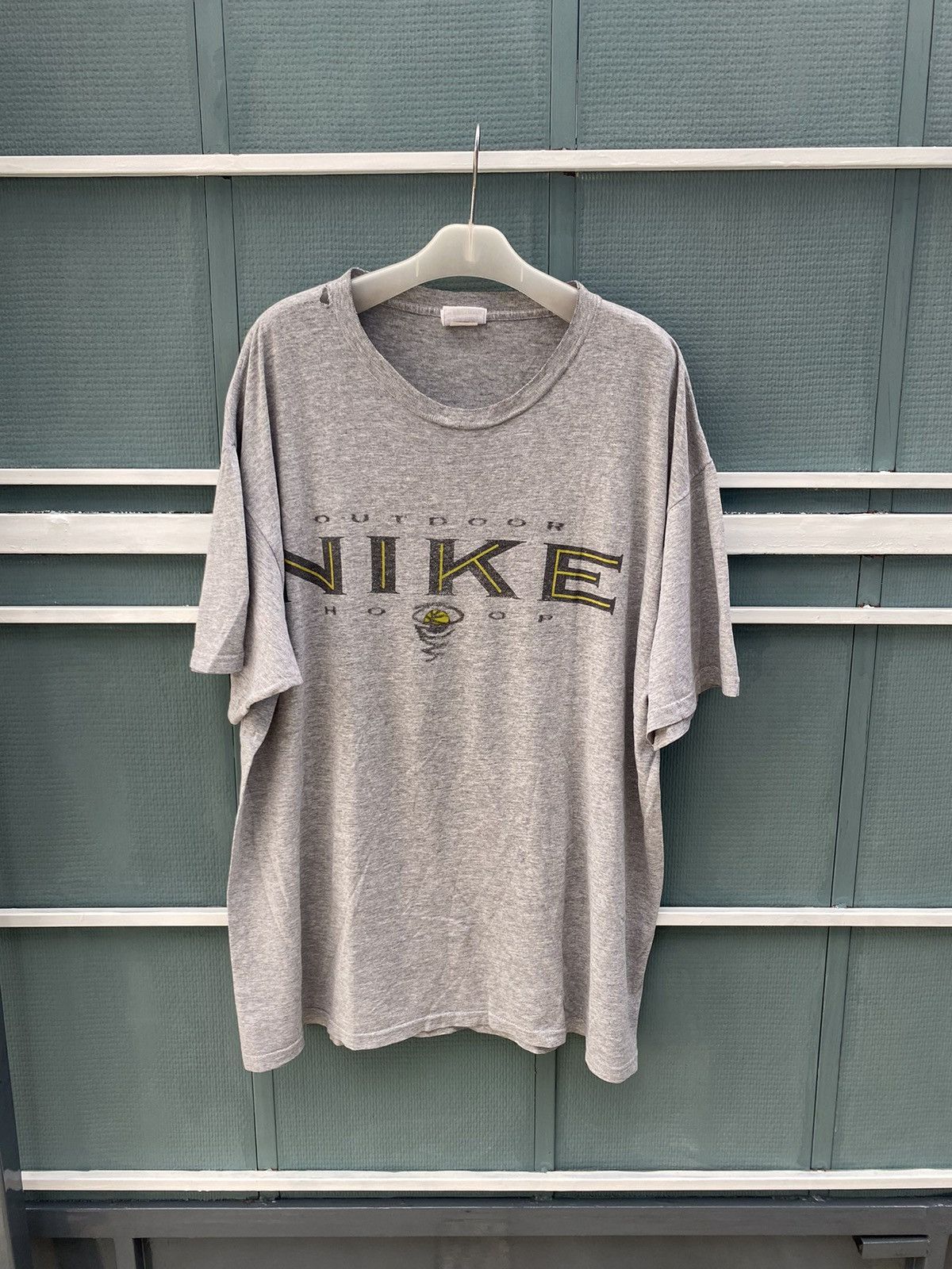 Nike × Vintage Vintage nike hoops 90s tee Size US L / EU 52-54 / 3 - 1 Thumbnail