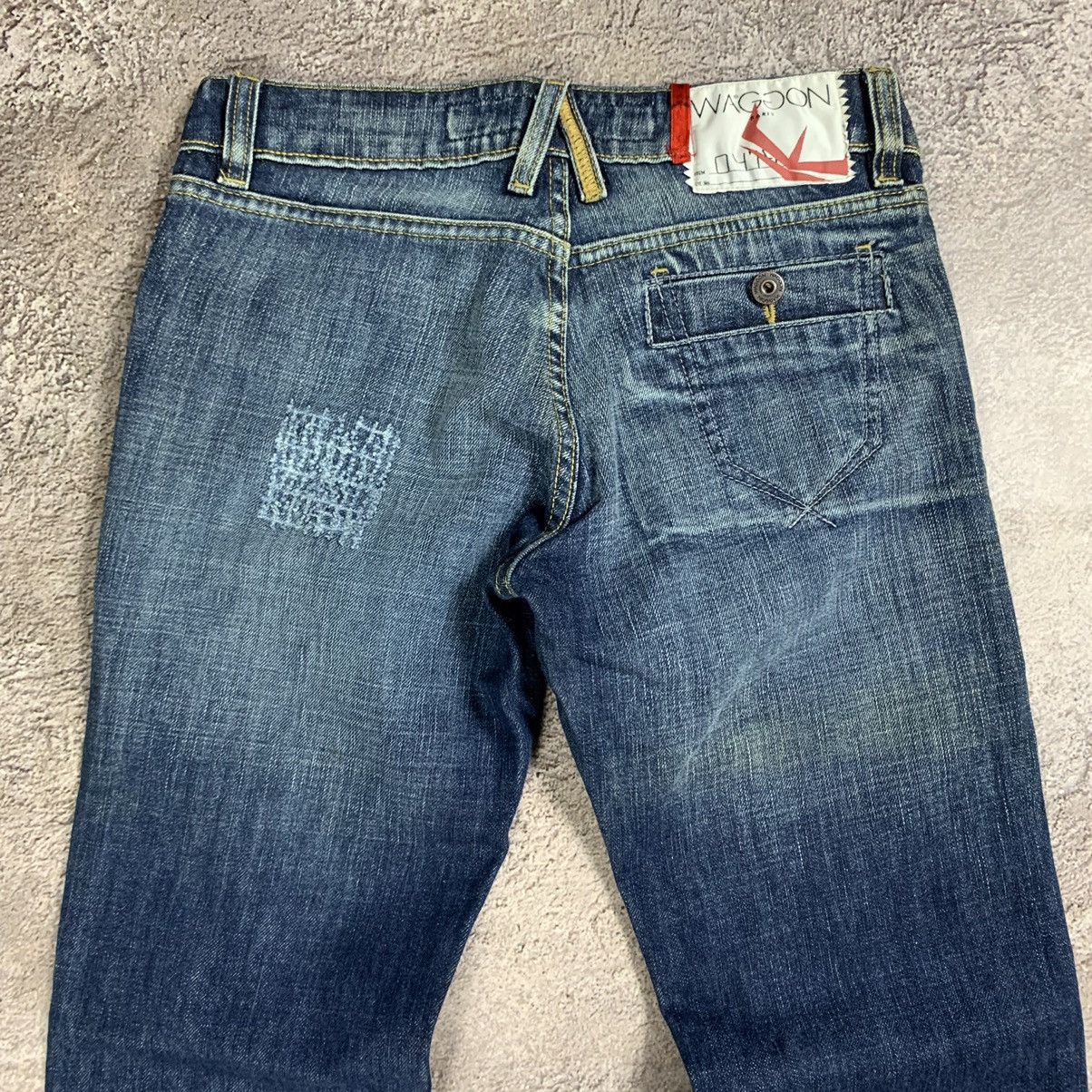 Vintage Vintage 90s Distressed Flared Low Rise Jeans Skate Logo 28 Size 28" / US 6 / IT 42 - 7 Thumbnail