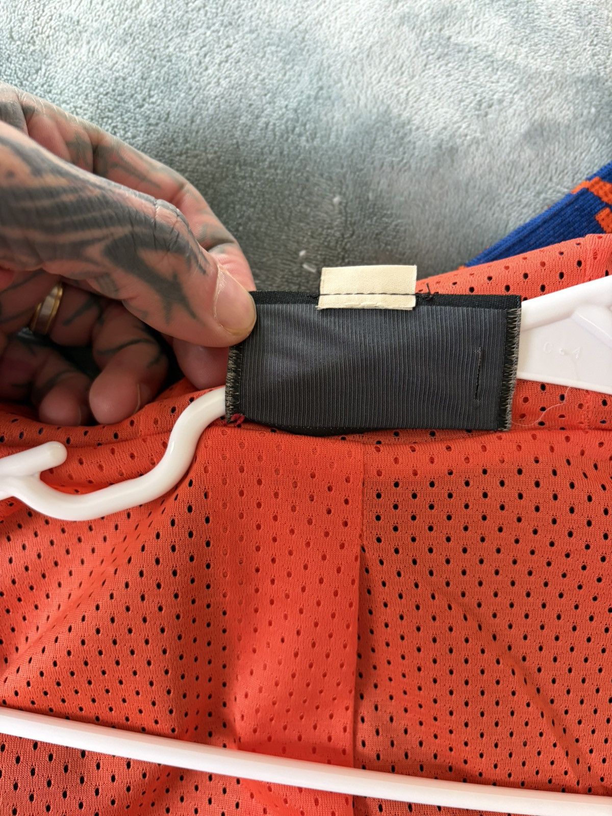 Gucci Gucci blue and orange hoodie Size US M / EU 48-50 / 2 - 13 Thumbnail