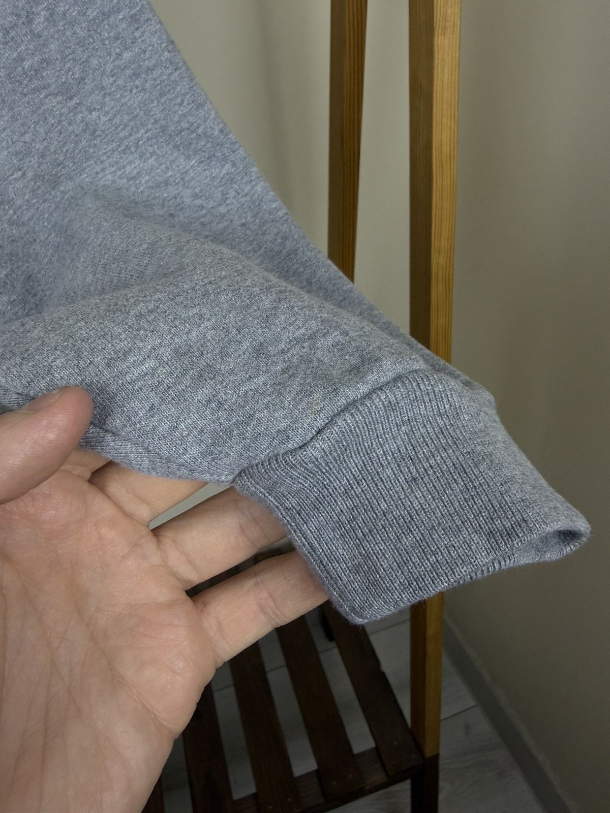 Balenciaga Balenciaga grey croped minimalist logo BB oversized hoodie Size XS / US 0-2 / IT 36-38 - 11 Thumbnail