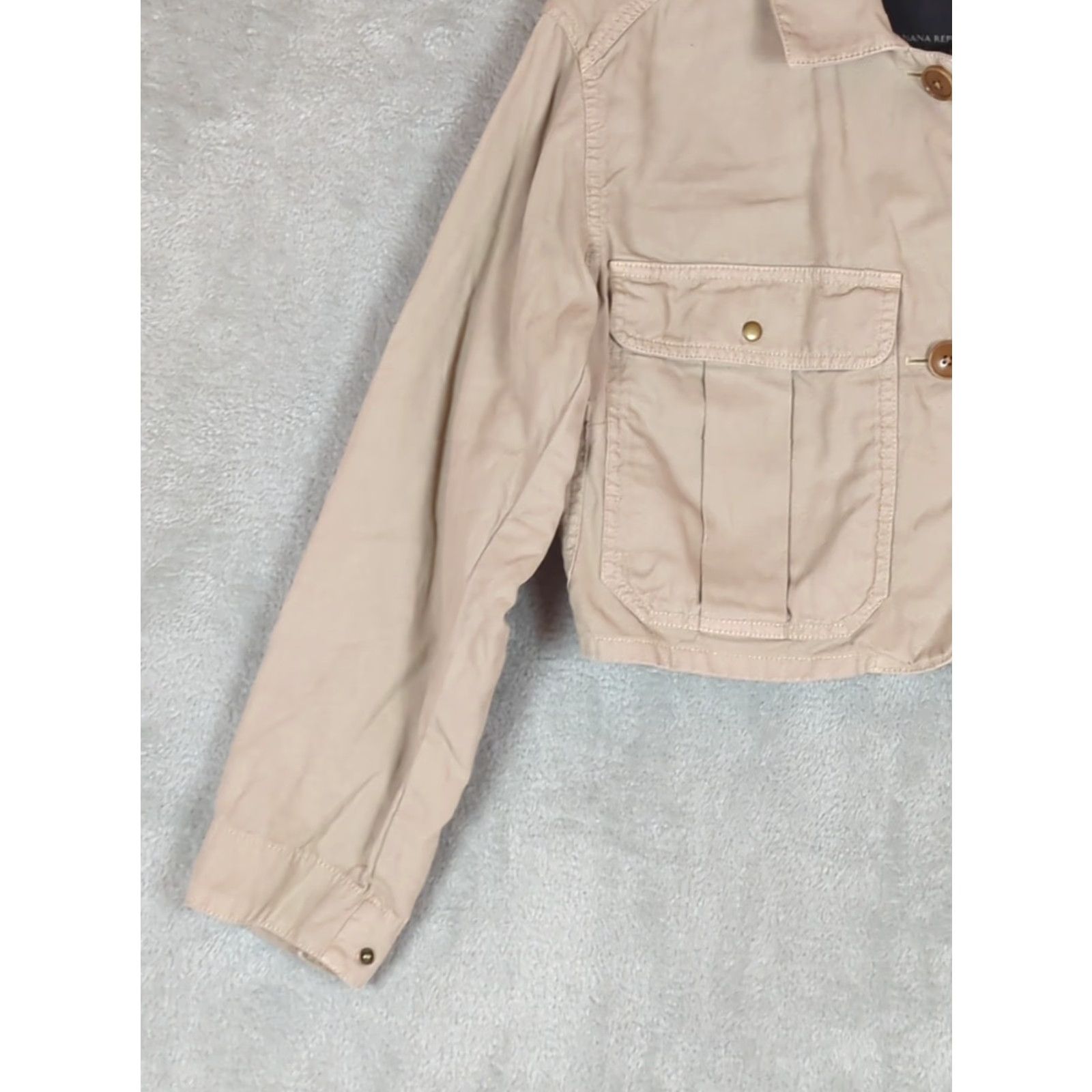 Banana Republic Banana Republic Jacket Womens S Cropped Tan Field Outdoor Utility Streetwear Jacket Size S / US 4 / IT 40 - 5 Thumbnail