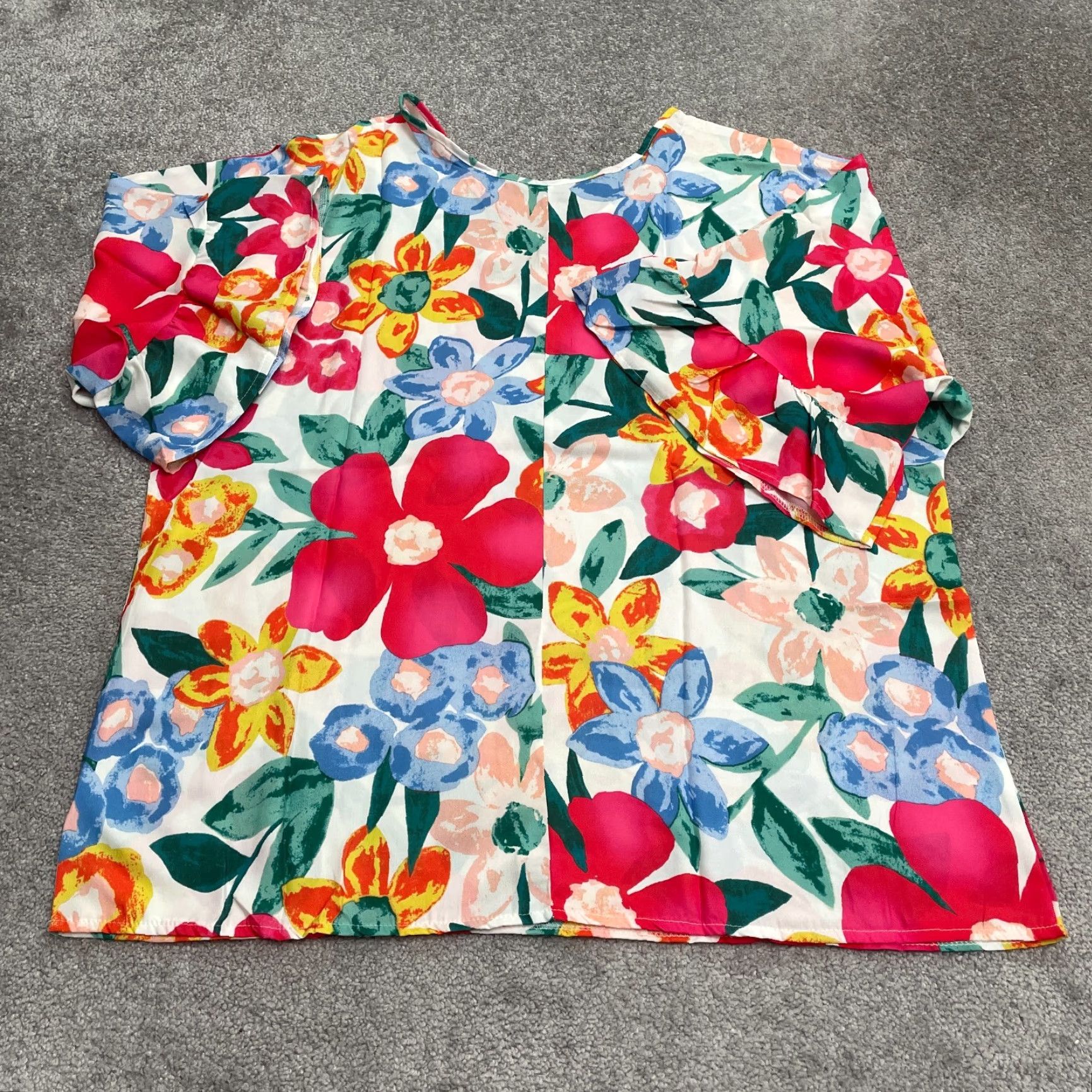 Bell Unbranded Floral Blouse Womens 2XL Multicolor V-Neck Bell Sleeve Summer Top NWT Size XXL / US 16-18 / IT 52-54 - 2 Thumbnail