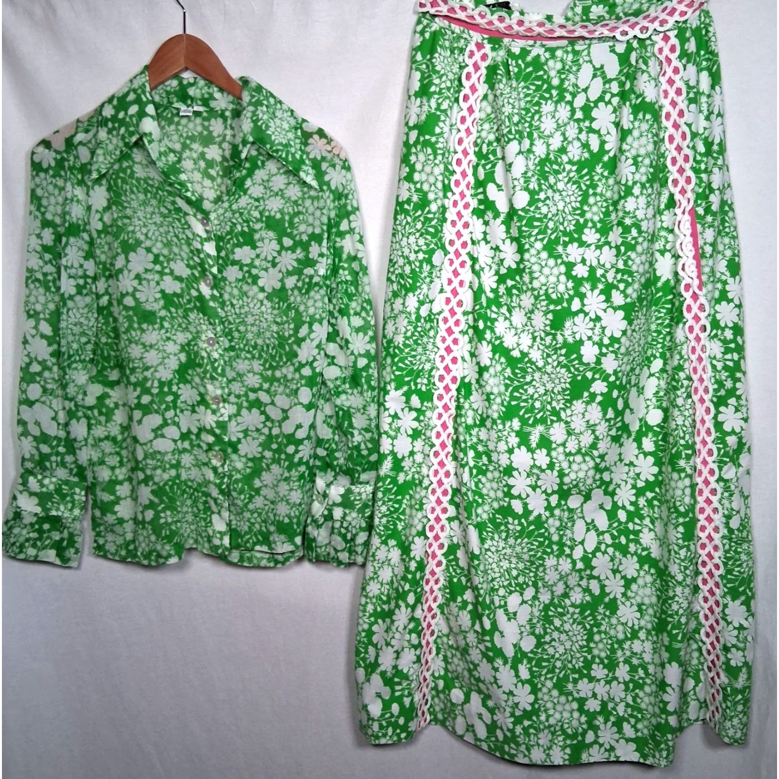 Vintage VINTAGE Midge Grant Outfit Skirt Shirt 14 Green White Floral 2 Piece Set Vintage 60s Womens Casual Party/Cocktail Travel Wedding Size XL / US 12-14 / IT 48-50 - 2 Thumbnail