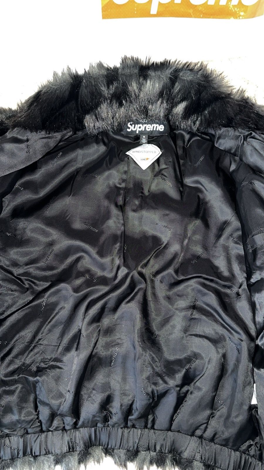 Supreme Supreme Faux Fur 2-Tone Windstopper Jacket SS25 Size US M / EU 48-50 / 2 - 16 Thumbnail