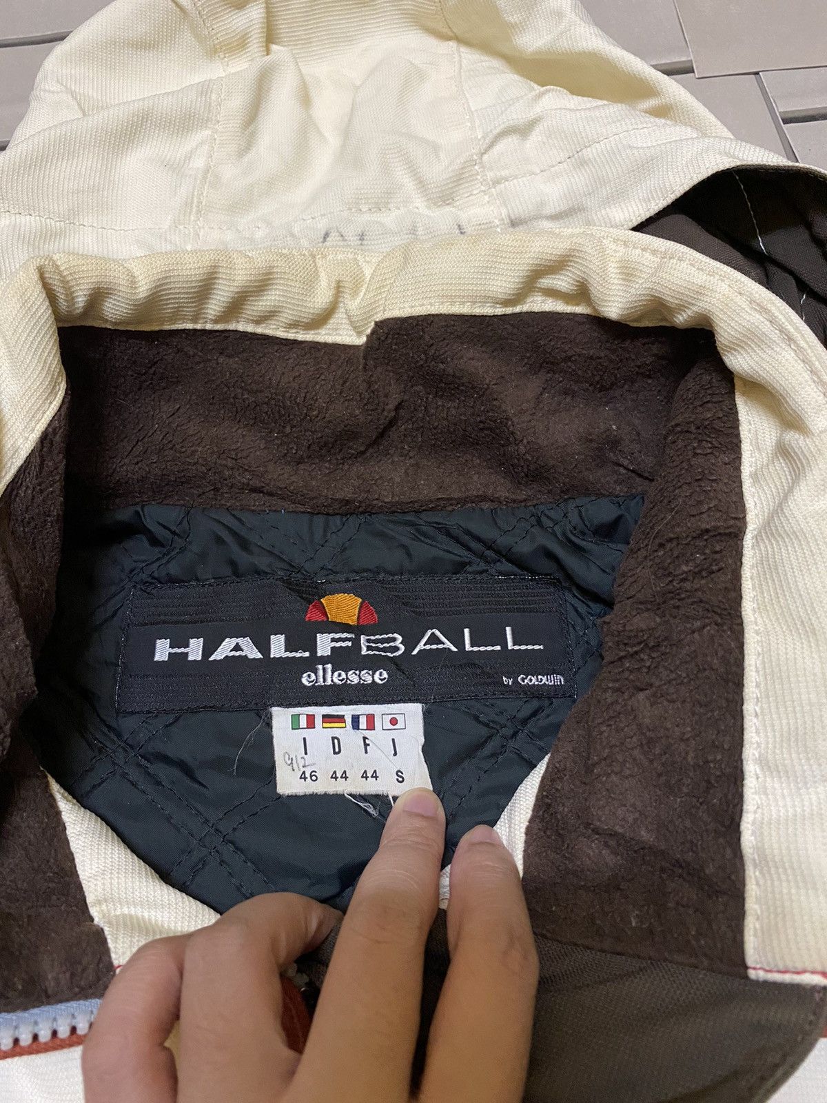Ellesse JACKET ELLESSE HALFBALL Size US L / EU 52-54 / 3 - 16 Thumbnail