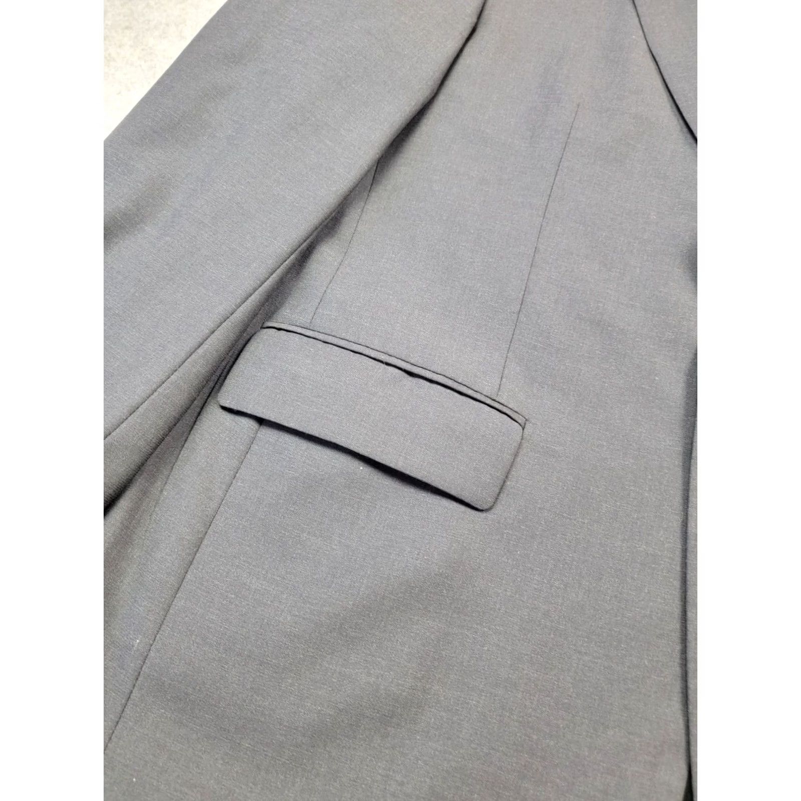 John Varvatos John Varvatos Sullivan Blazer Mens 42 Regular Gray Wool Jacket Suit Coat - Notch Lapel, Double-Vented, Two-Button Front - Dry Clean Only Size 42R - 4 Thumbnail