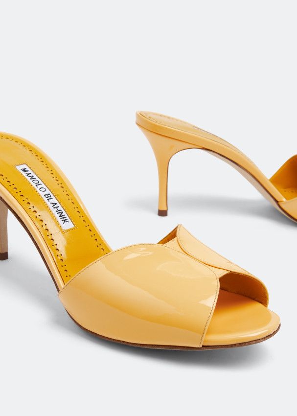 Manolo Blahnik Manolo Blahnik Houramu Patent Leather Mules Size 39 Yellow Size US 8 / IT 38 - 3 Thumbnail