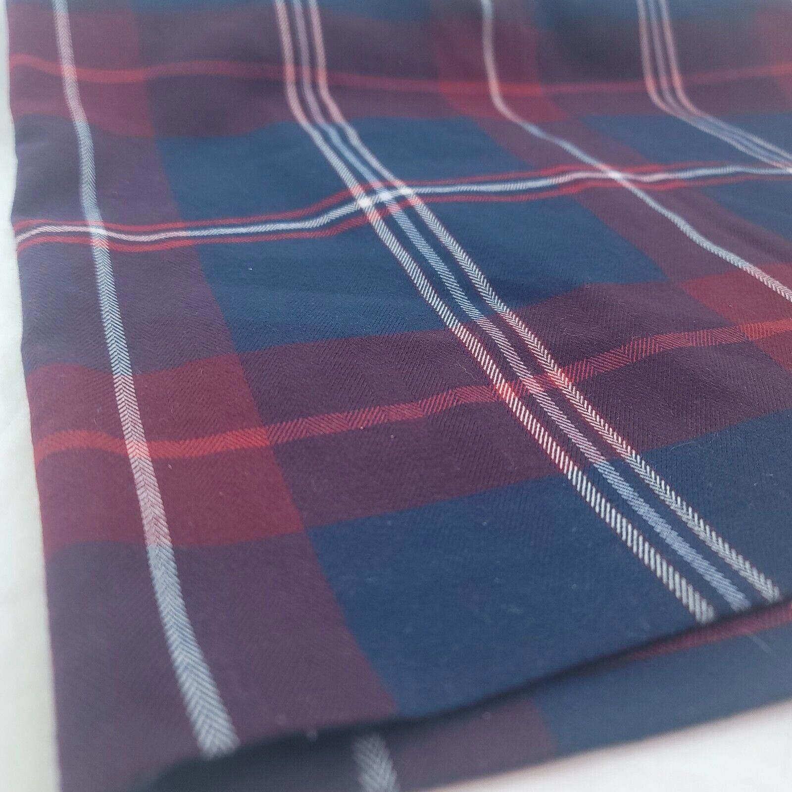 Tommy Hilfiger Tommy Hilfiger Size 2 Red White Blue Plaid Skirt Size 26" / US 2 / IT 38 - 3 Thumbnail
