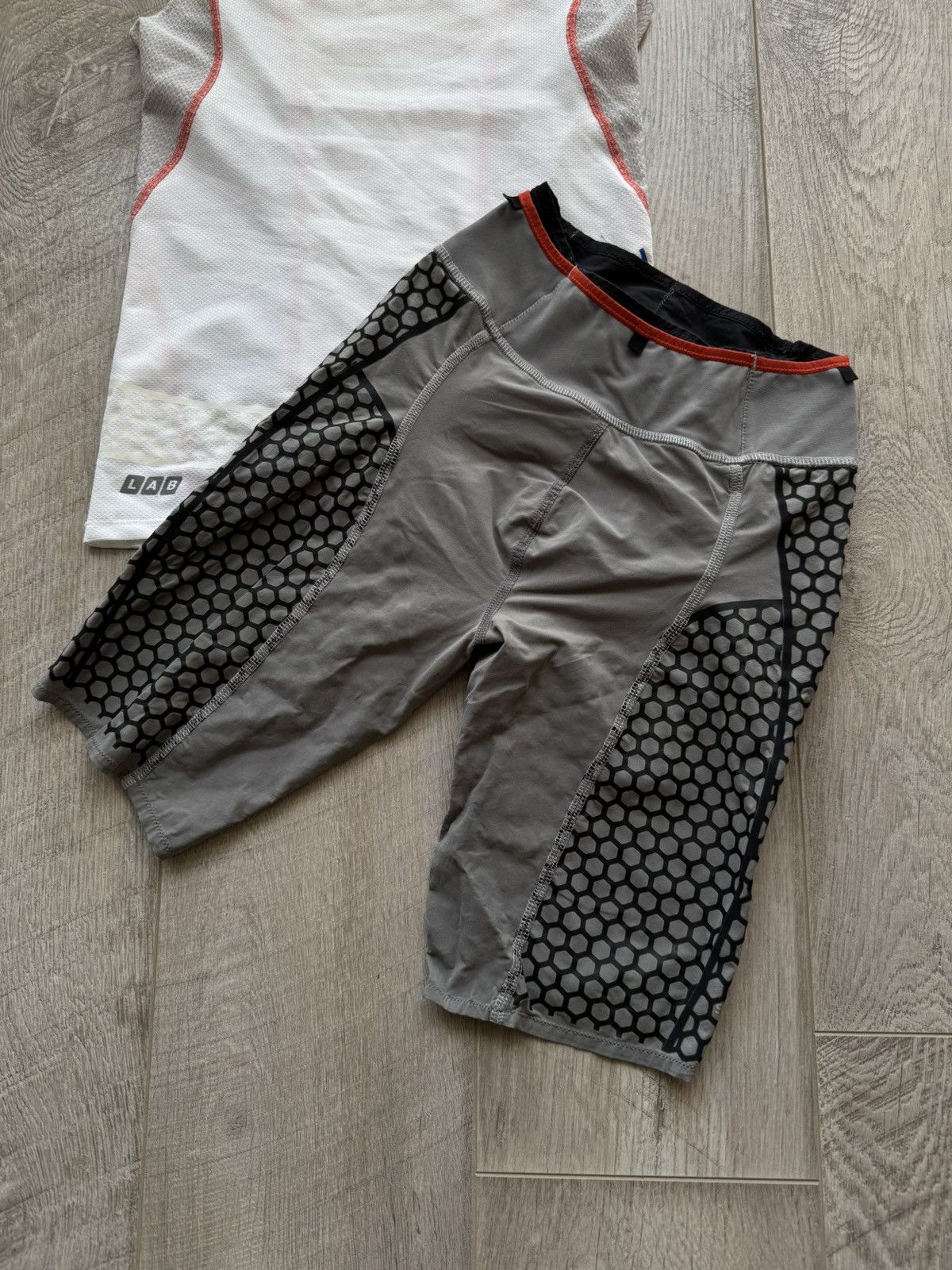 Salomon Salomon Exo S-Lab T-Shirt and Shorts Running Outdoor Size US S / EU 44-46 / 1 - 2 Thumbnail