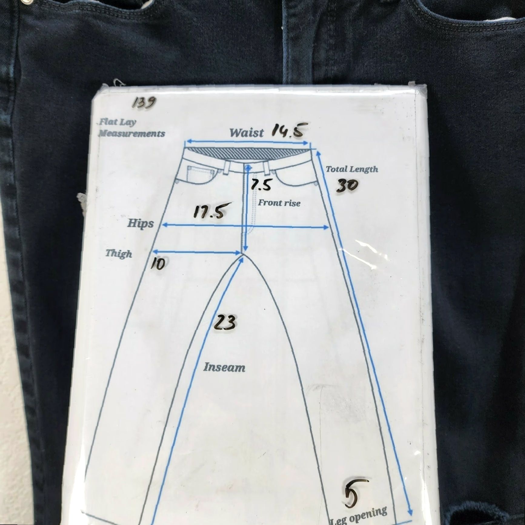 Banana Republic Banana Republic Jeans Cropped Denim Skinny Distressed 27P Faded Black Womens Petit Size/Color Revolving: Denim, Cotton Refine: 23 in Inseam Size 27" / US 4 / IT 40 - 2 Thumbnail