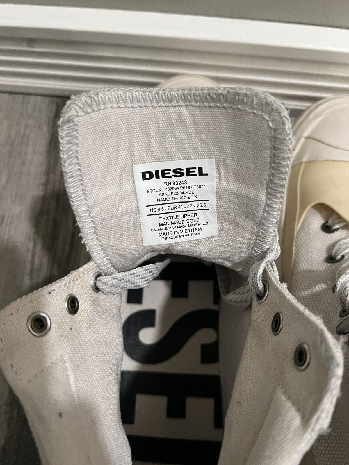Diesel Diesel D-HIKO BT X Natural Ankle Boots - Men’s Size US 8.5 Size US 8.5 / EU 41-42 - 11 Thumbnail