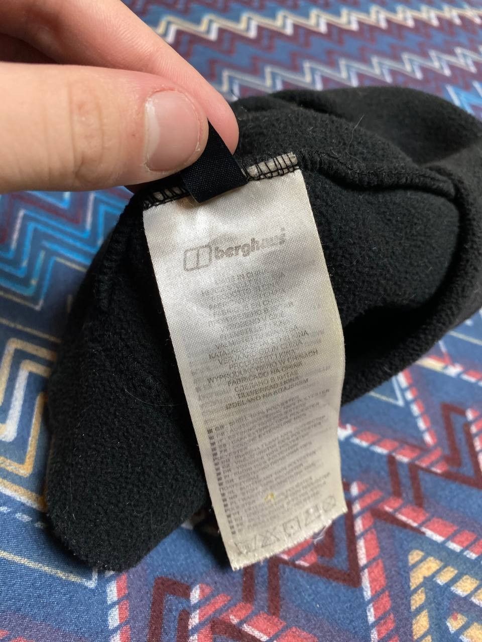Berghaus Hats Vintage black Berghaus big logo Y2K streetwear Size ONE SIZE - 2 Thumbnail