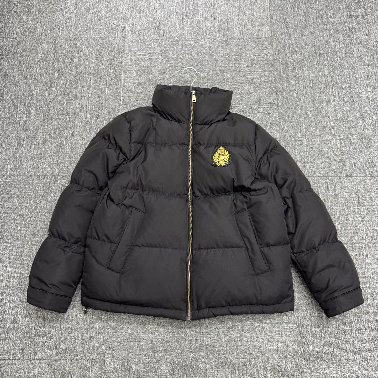 Polo Ralph Lauren Ralph Lauren Embroidered Badge Down Jacket 98 New M Size M / US 6-8 / IT 42-44 - 1 Thumbnail