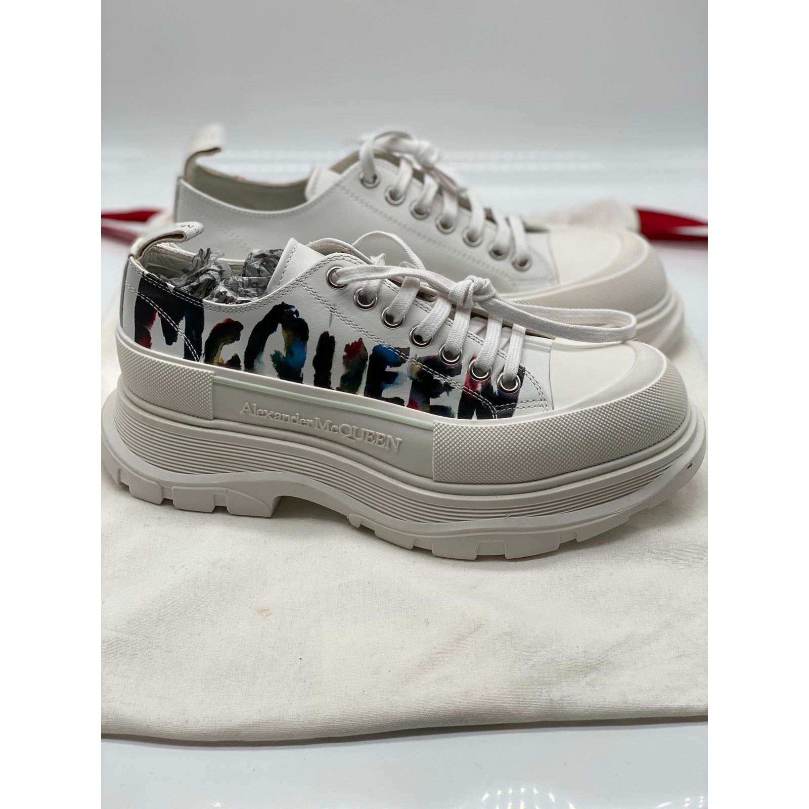Alexander McQueen Alexander McQueen Tread Slick Low-Top Sneakers sz. 41 EU Size US 8 / EU 41 - 1 Thumbnail