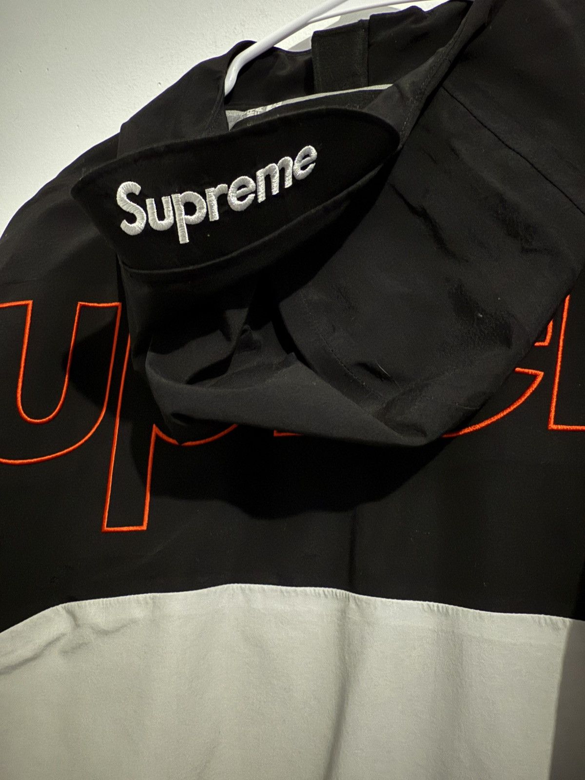 Supreme × The North Face The Supreme The North Face Taped Seam Shell Jacket Grey Size US L / EU 52-54 / 3 - 5 Thumbnail