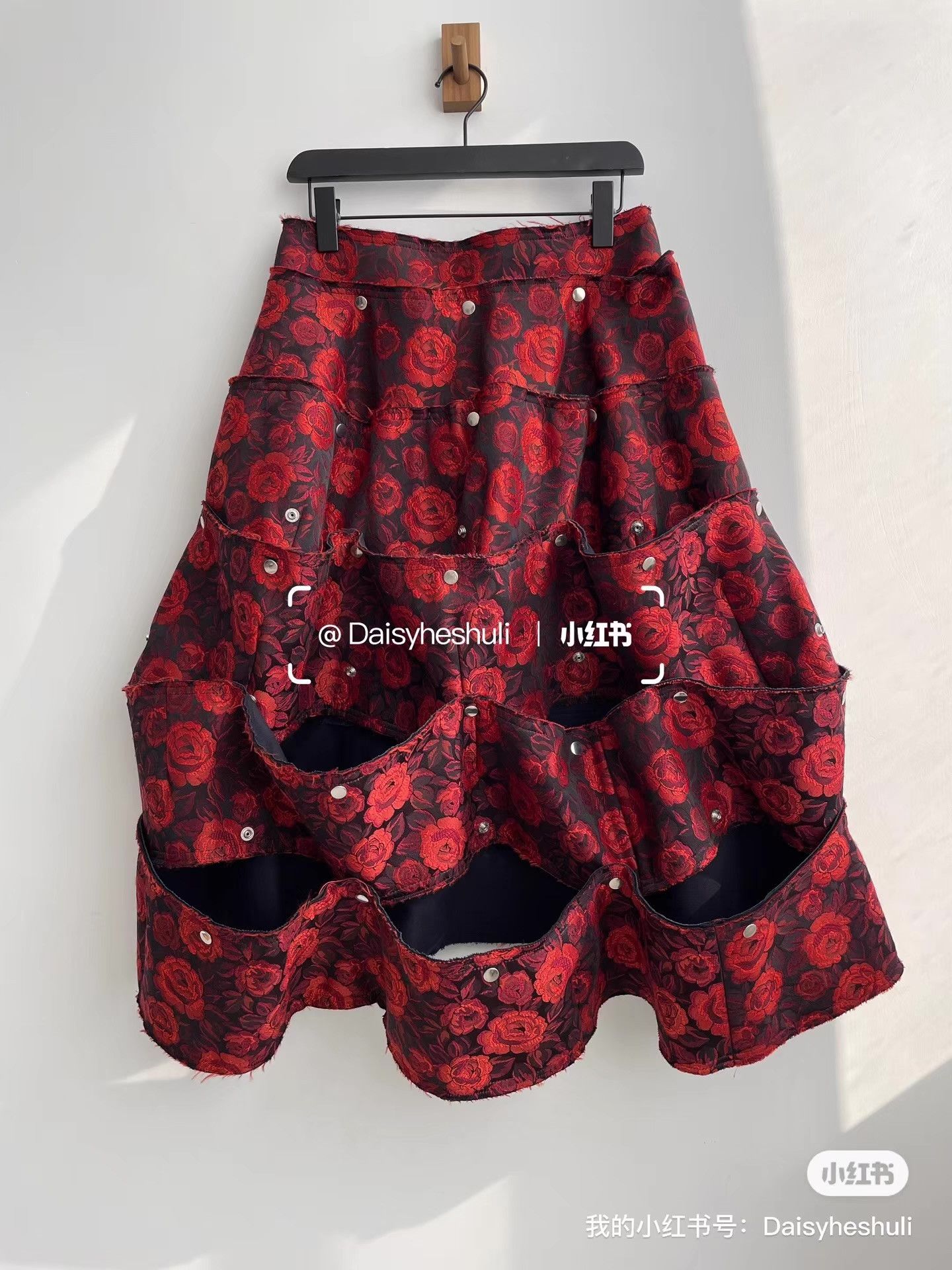 Comme des Garcons Comme des Garçons Wear Rose Embroidery Midi Skirt Ｑ24 Size 38" / US 16 / IT 52 - 1 Thumbnail