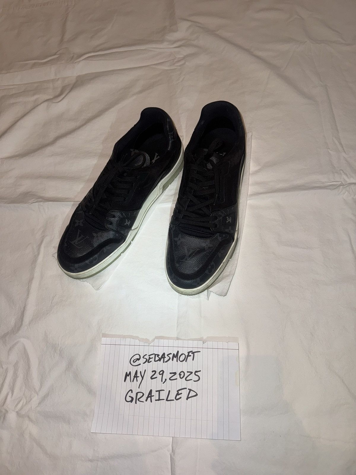 Louis Vuitton LV Louis Vuitton Black Monogram Eclipse Suede Trainers Size US 8 / EU 41 - 10 Thumbnail