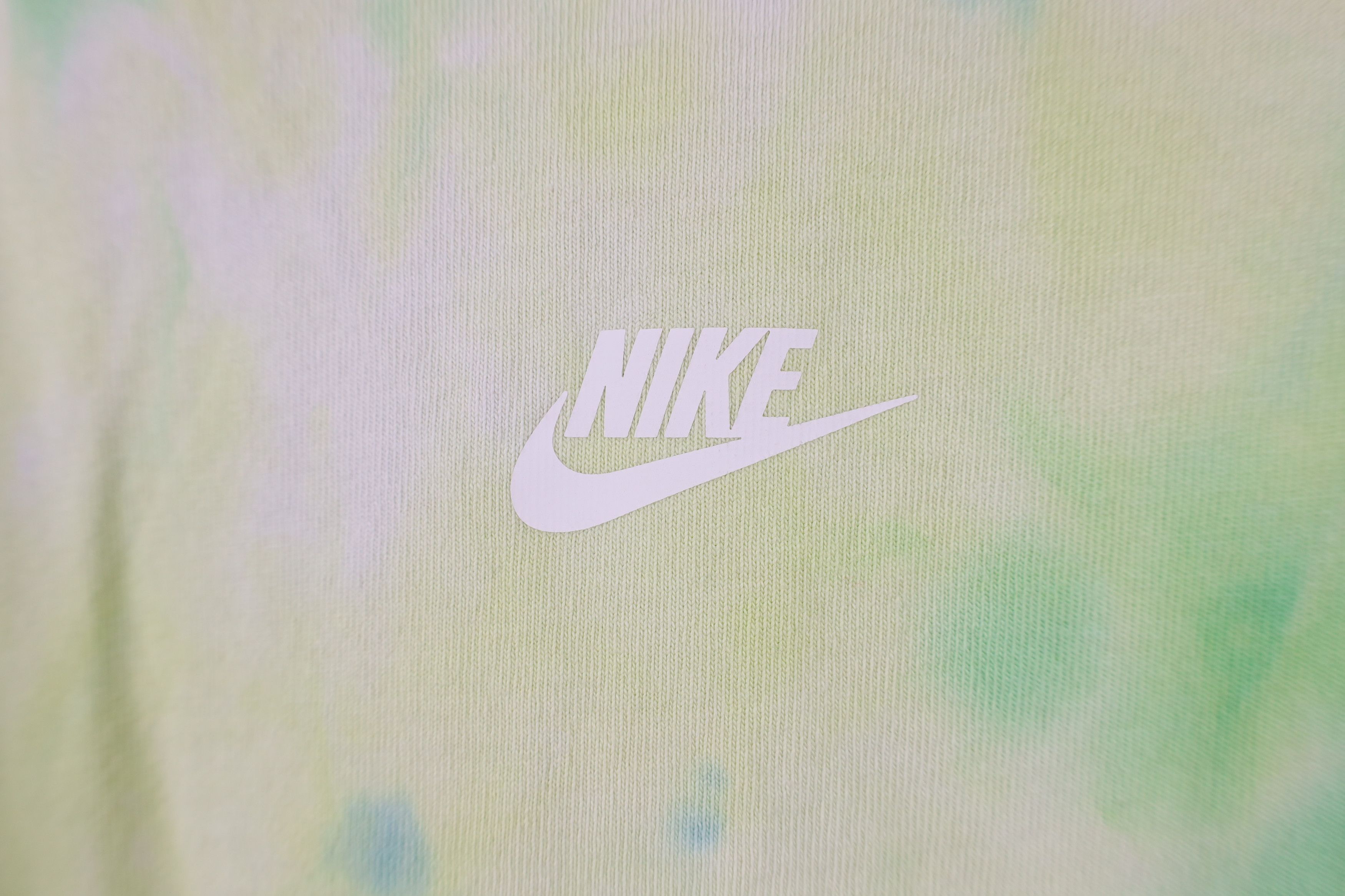 Nike Nike Center Swoosh Tie Dye Heavyweight Ribbed Knit T-Shirt Size US S / EU 44-46 / 1 - 4 Thumbnail