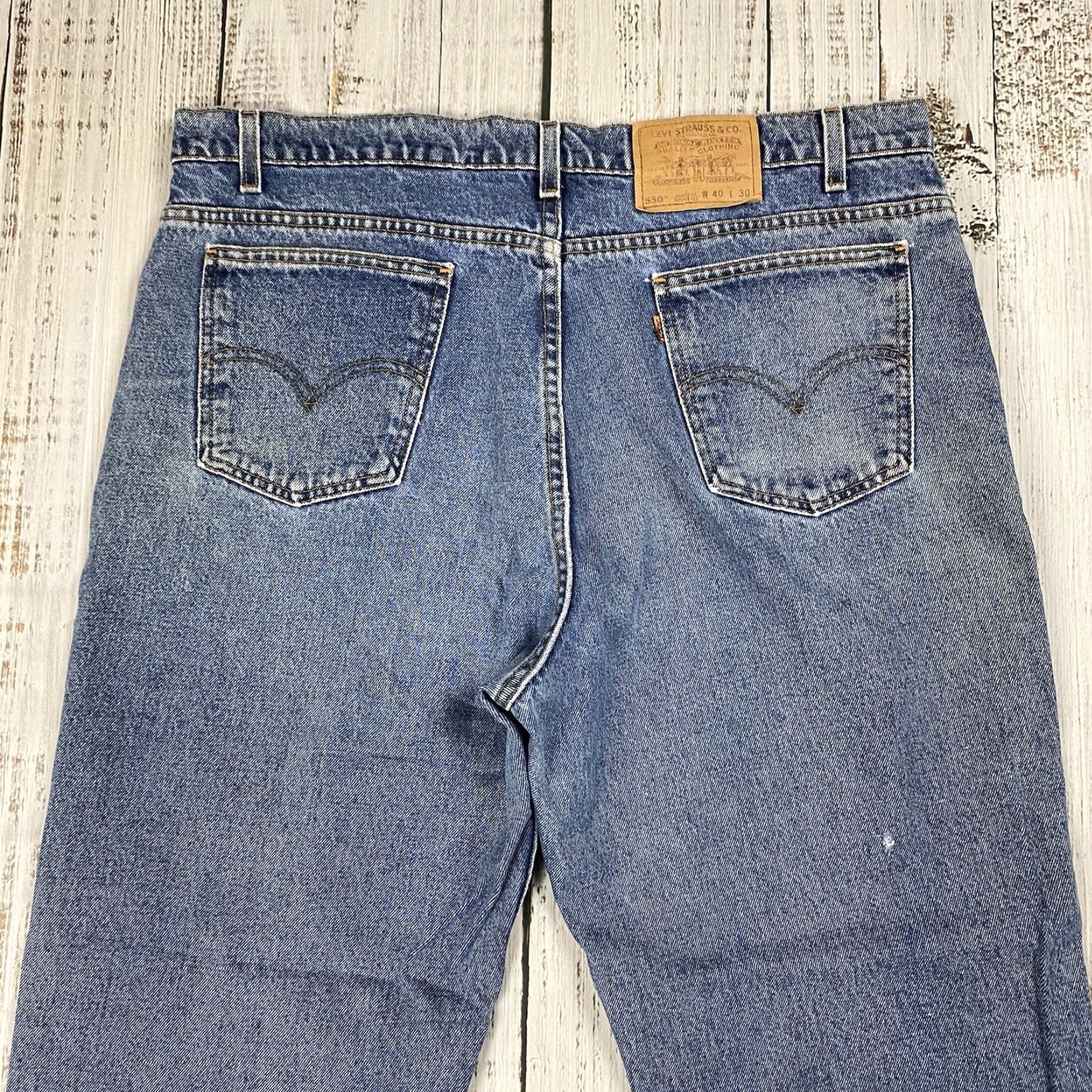 Levi's VINTAGE Levi's 550 Jeans Men 40x30 Relaxed Fit Tapered Leg Blue 90s Denim Distressed Size US 40 / EU 56 - 7 Thumbnail