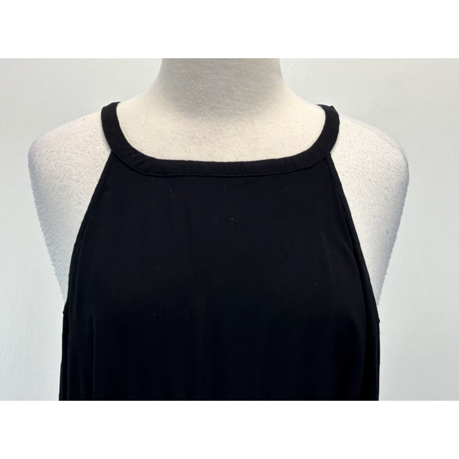 Torrid Torrid Black Plus Size Skater Dress 2X Sleeveless High Neck Casual Knee Length Size XS / US 0-2 / IT 36-38 - 5 Thumbnail