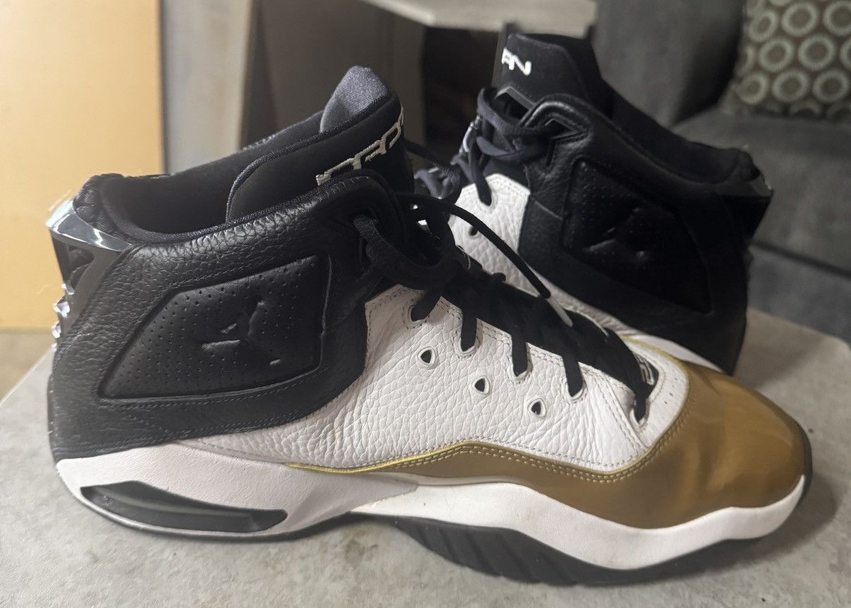 Jordan Brand Air Jordan B'Loyal 'White Black Gold' CT1603-100 Size US 13 / EU 46 - 8 Thumbnail