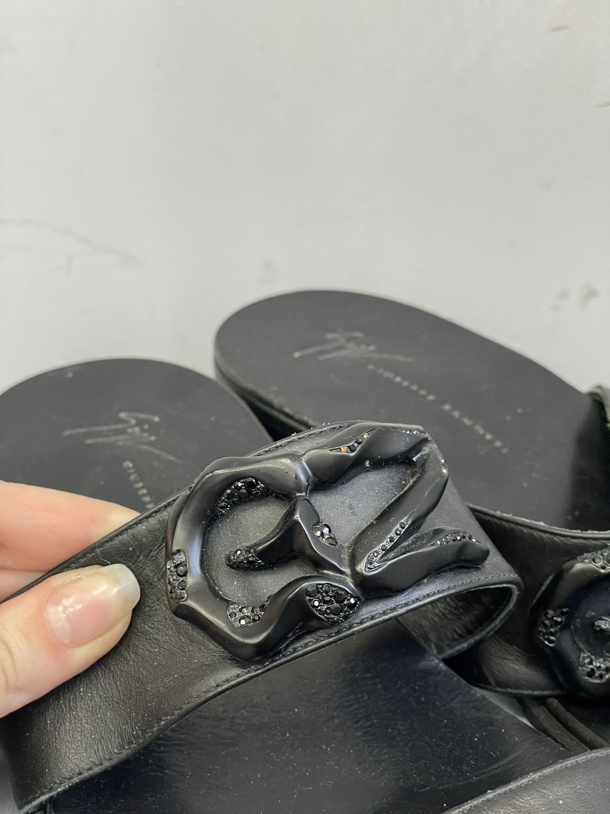 Other Luxury designer guiseppe zanoti Italian sandals slippers Size US 9 / EU 42 - 6 Thumbnail