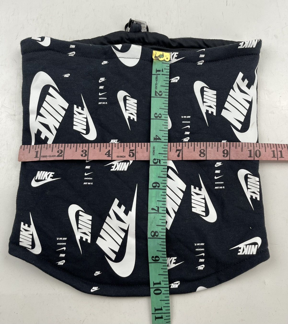 Nike rare design nike neck gaiter tc36 Size ONE SIZE - 5 Thumbnail