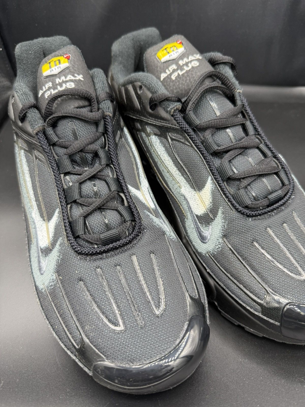 Nike NIKE TUNED 3 Black/Grey Swoosh Size US 10 / EU 43 - 9 Thumbnail