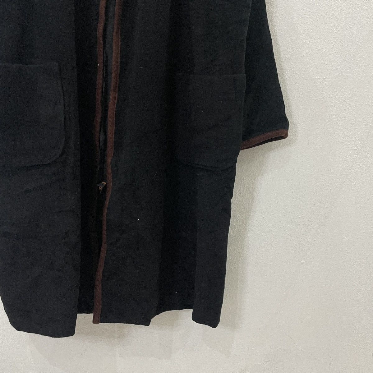 Givenchy Vintage Givenchy Embroidery Small Logo Bathrobe Size US XL / EU 56 / 4 - 2 Thumbnail