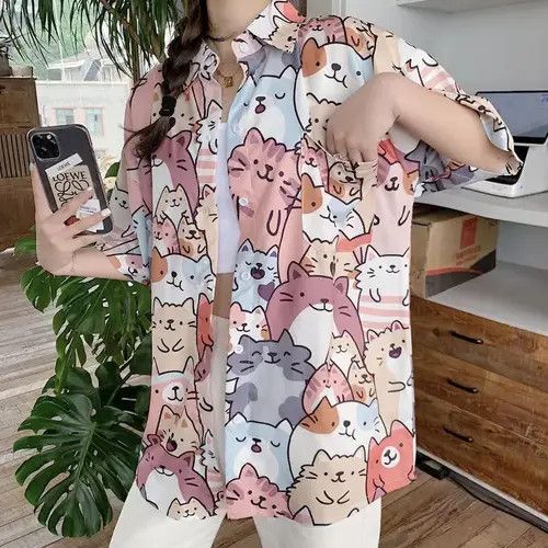 VIBE Cat Print Blouse Women Short Sleeve Size M / US 6-8 / IT 42-44 - 2 Thumbnail
