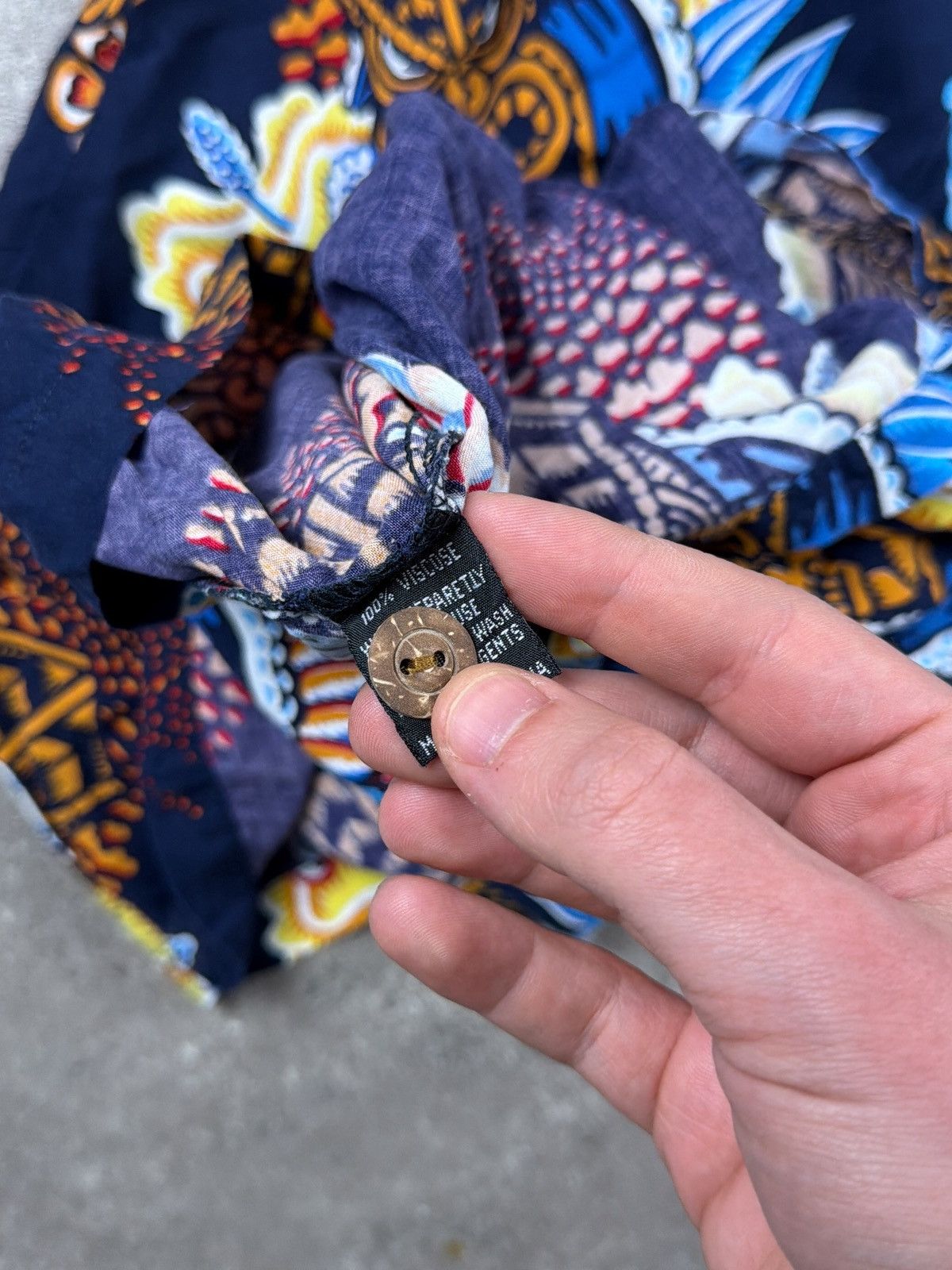 Mambo Vintage 90s mambo loud floral tiki shirt skate hawaii Size US M / EU 48-50 / 2 - 6 Thumbnail