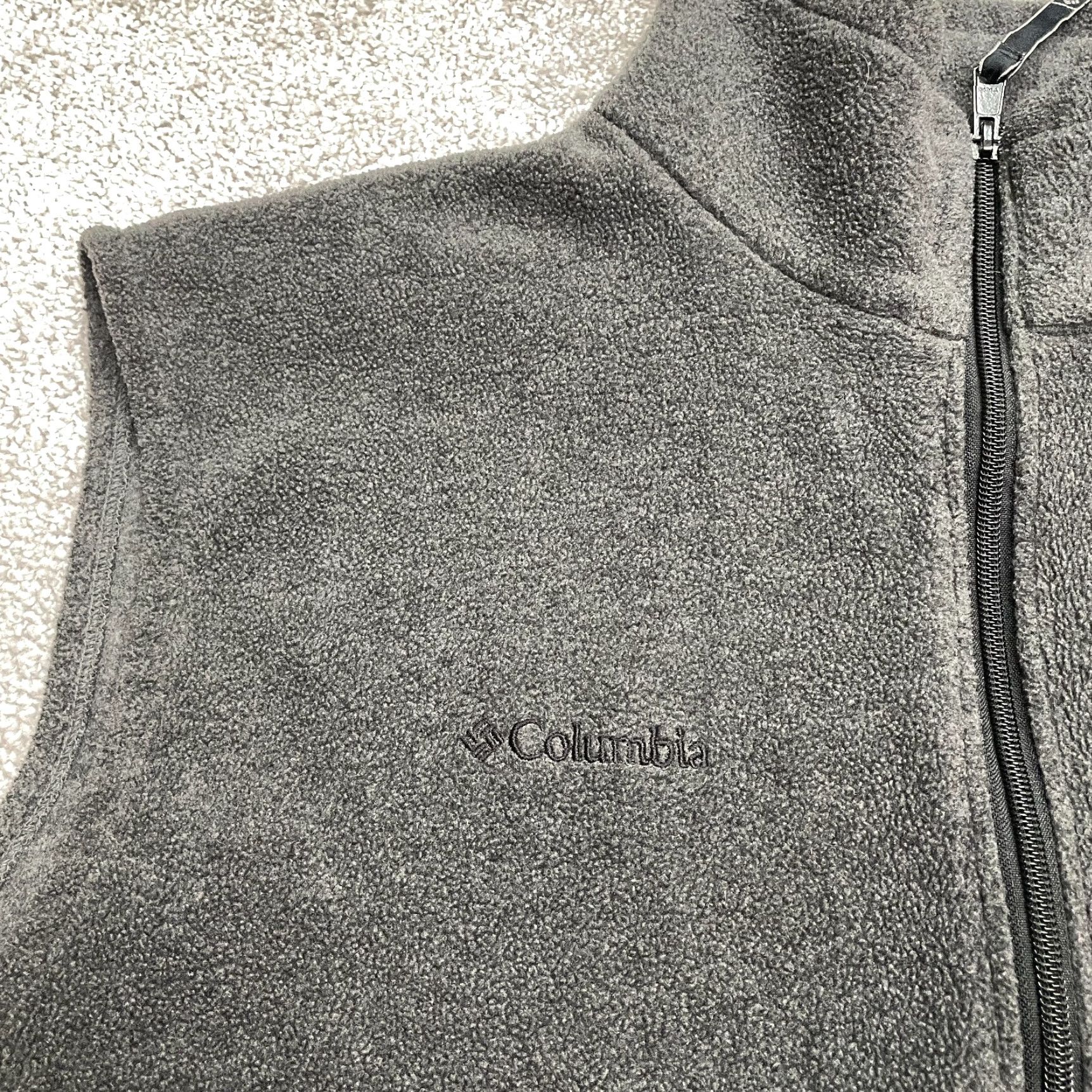 Vintage Columbia Steens Mountain Fleece Vest Mens XL Dark Gray Full Zip Outdoor Hiking Jacket/ Vest Size US XL / EU 56 / 4 - 4 Thumbnail