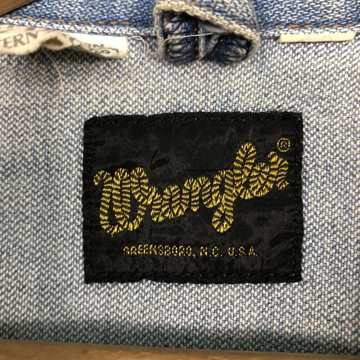 Wrangler 🔥14OZ BROKEN DENIM TRUCKER BIKER DENIM JACKET WRANGLER Size US M / EU 48-50 / 2 - 20 Thumbnail