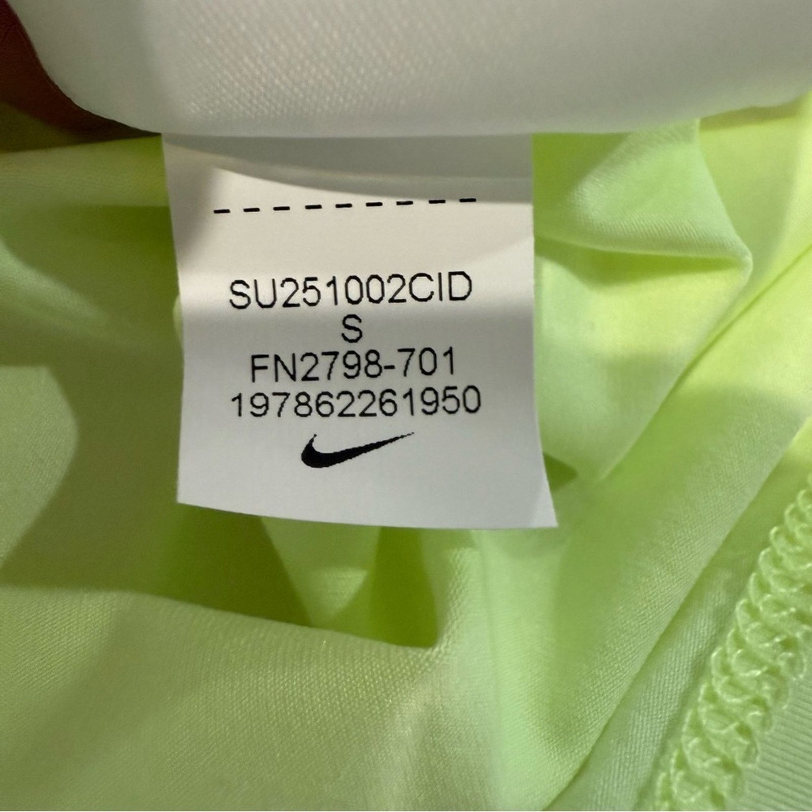 Nike Nike One NWT Classic DriFit Short Sleeve Shirt Womens Small Size S / US 4 / IT 40 - 7 Thumbnail