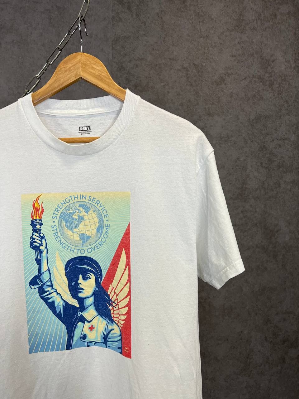Obey Obey art big logo tee Size US M / EU 48-50 / 2 - 2 Thumbnail