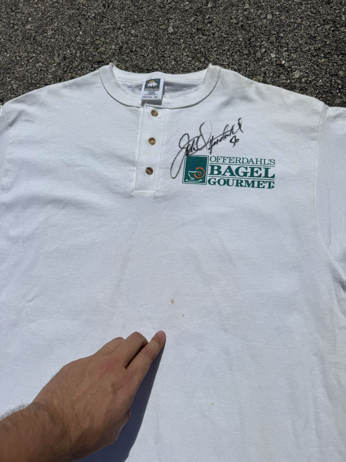 Anvil 90s vintage Be Chewsy John Offerdahl autographed bagel shop Size US XL / EU 56 / 4 - 7 Thumbnail