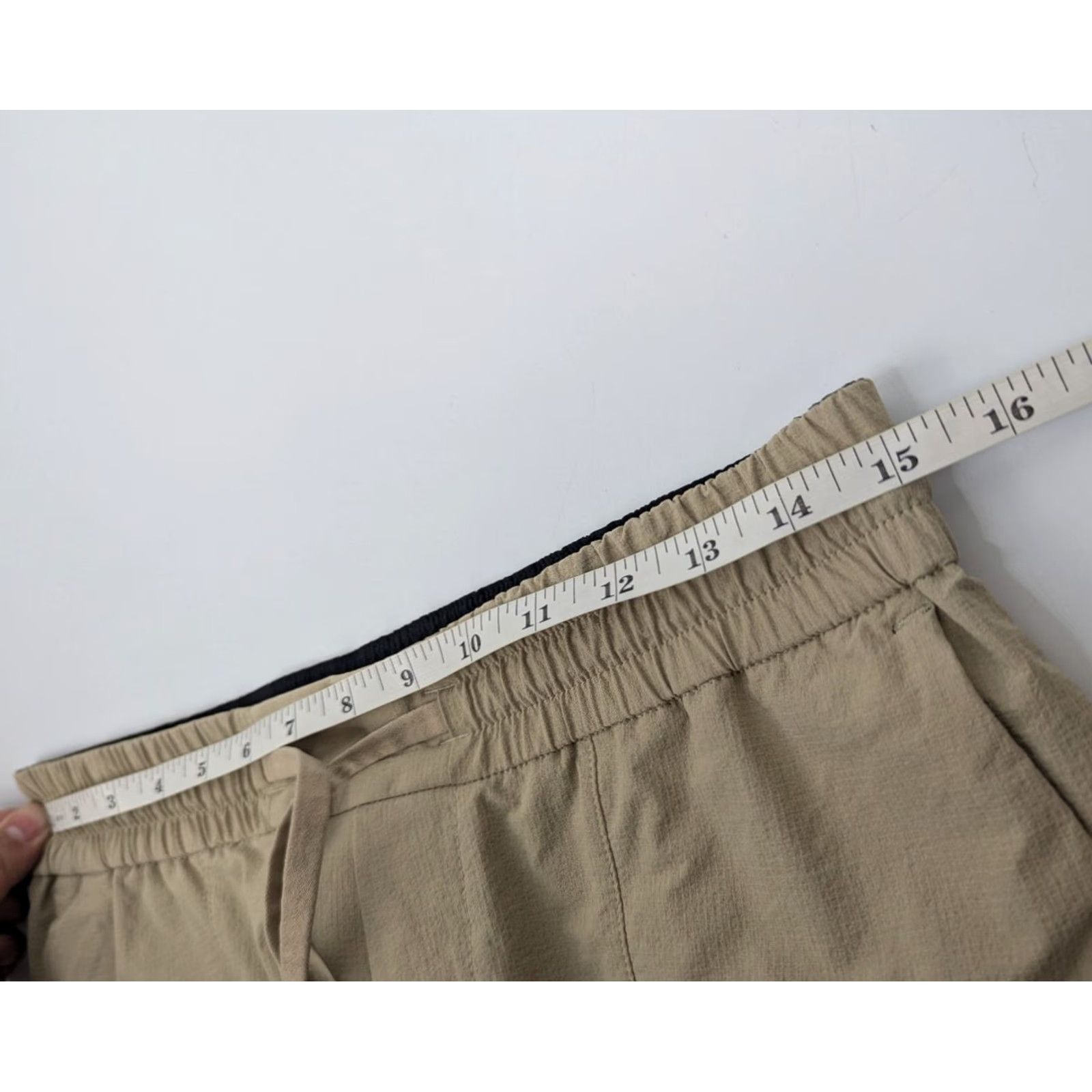 Lululemon Lululemon Bowline 8" Ripstop Stretch Mens Shorts M Beige Nike? Size US 31 - 5 Thumbnail