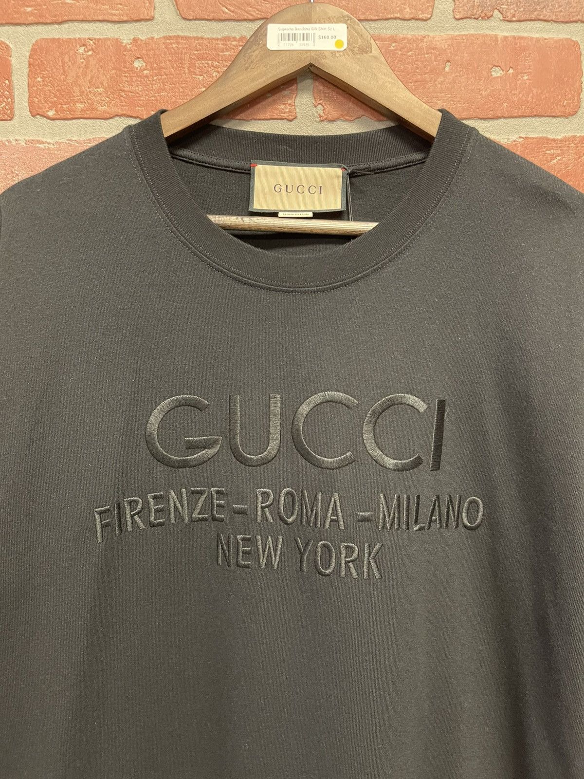 Gucci Size M - Gucci Embroidered Tee Black Brand New Size US M / EU 48-50 / 2 - 4 Thumbnail