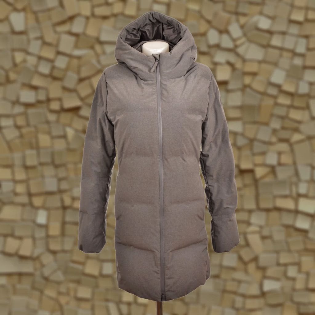 Uniqlo Uniqlo Seamless Down Short Coat Jacket 212-429467 Size M, Women, Gray, Puffer Jacket, Coat, Regular Type, XS- not needed but keep M, Down insulation Size 32" / US 10 / IT 46 - 1 Thumbnail