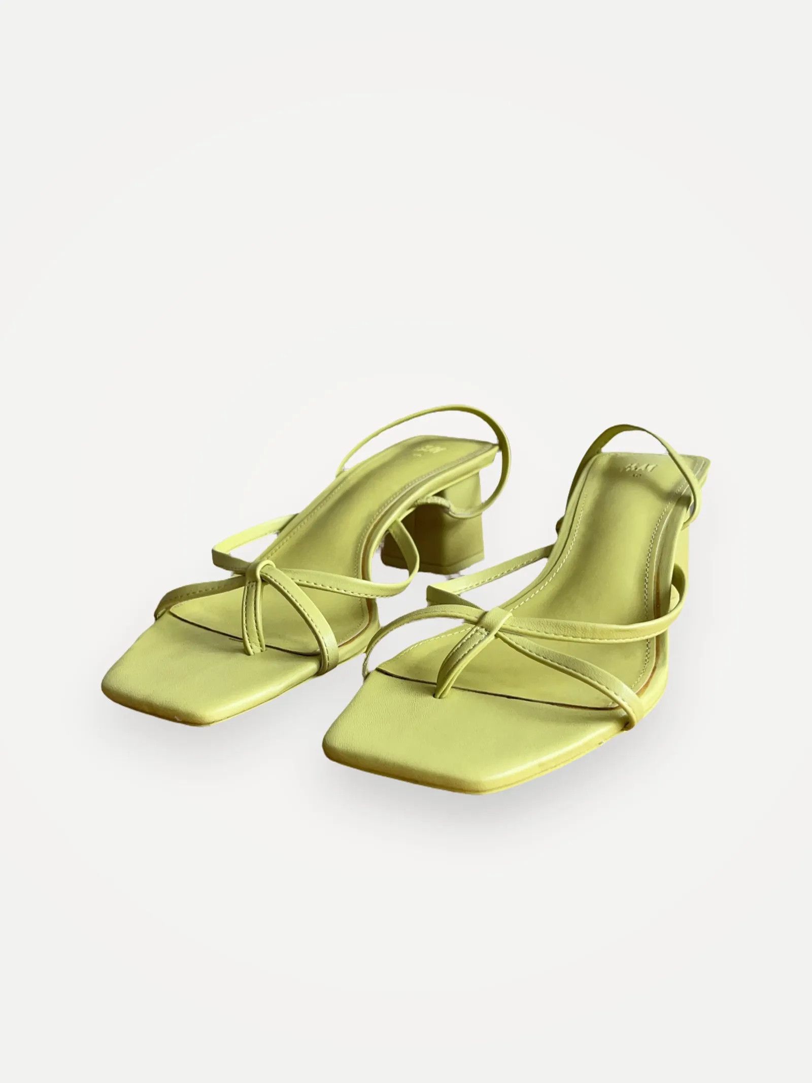 H&M H&M Heels Size US 10 / IT 40 - 1 Thumbnail