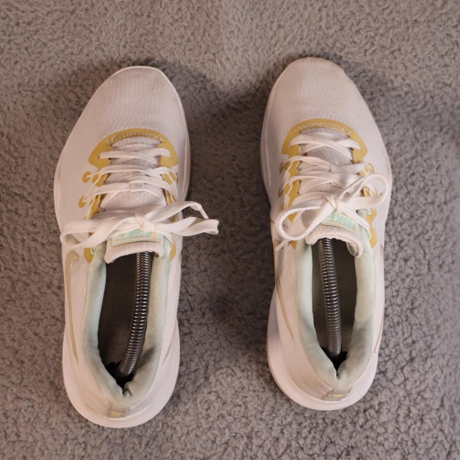 Nike Nike Womens 9 Flex Supreme TR6 AH5471-190 White Running Size US 9 / IT 39 - 6 Thumbnail