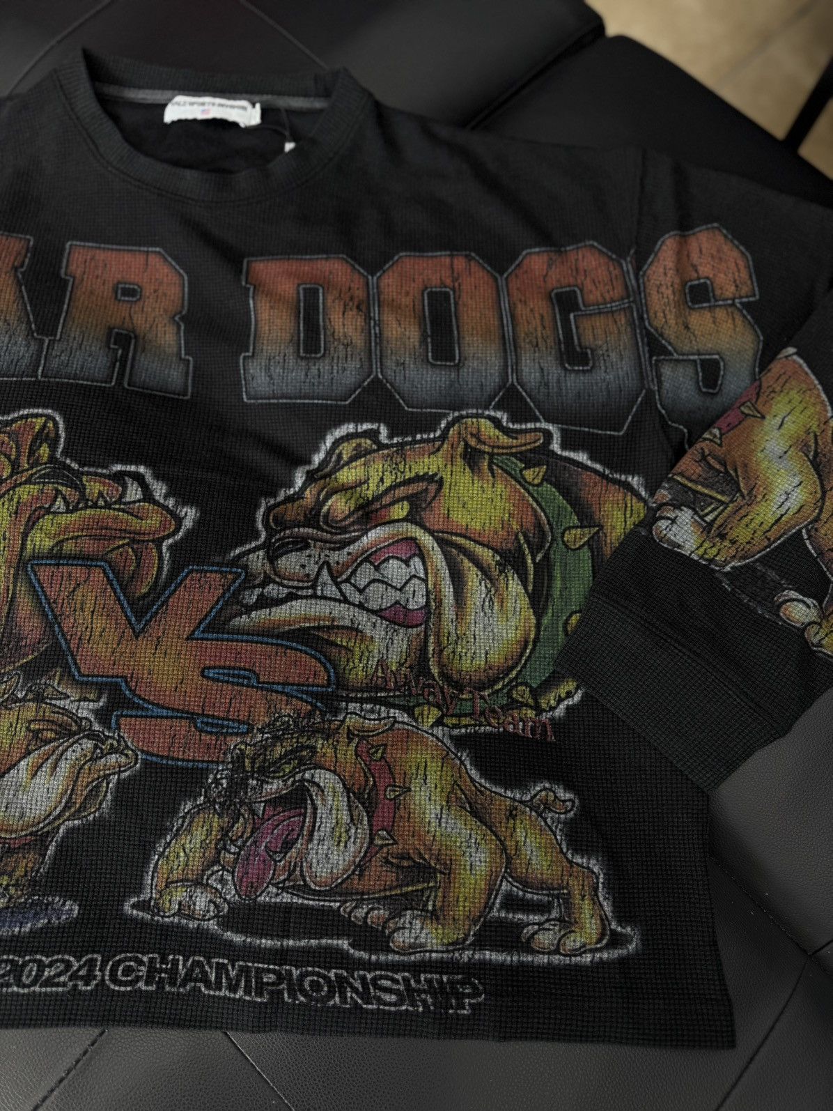 Vale Valley Bull Dogs Long Sleeve Tee Shirt Size XL (NEW) Size US XL / EU 56 / 4 - 3 Thumbnail