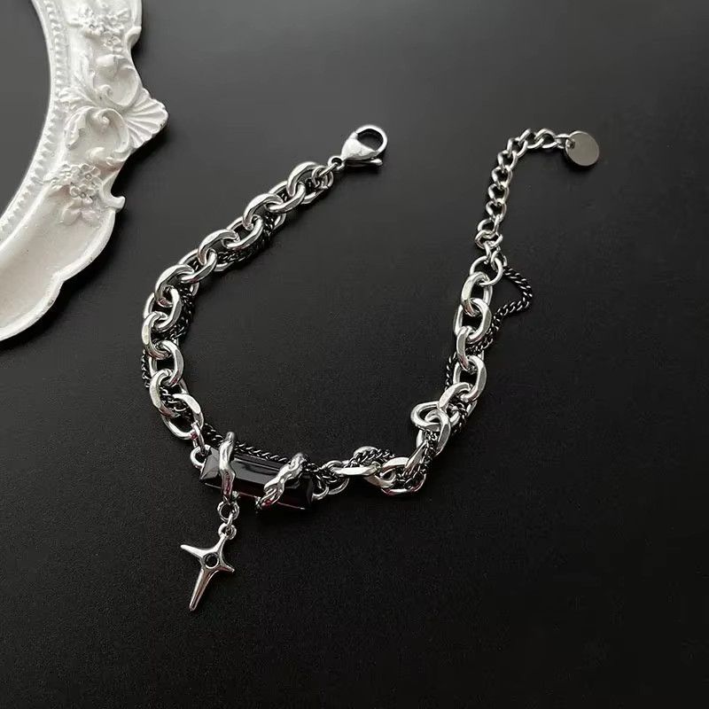 Jewelry Black Zircon Star Bracelet Size ONE SIZE - 4 Thumbnail