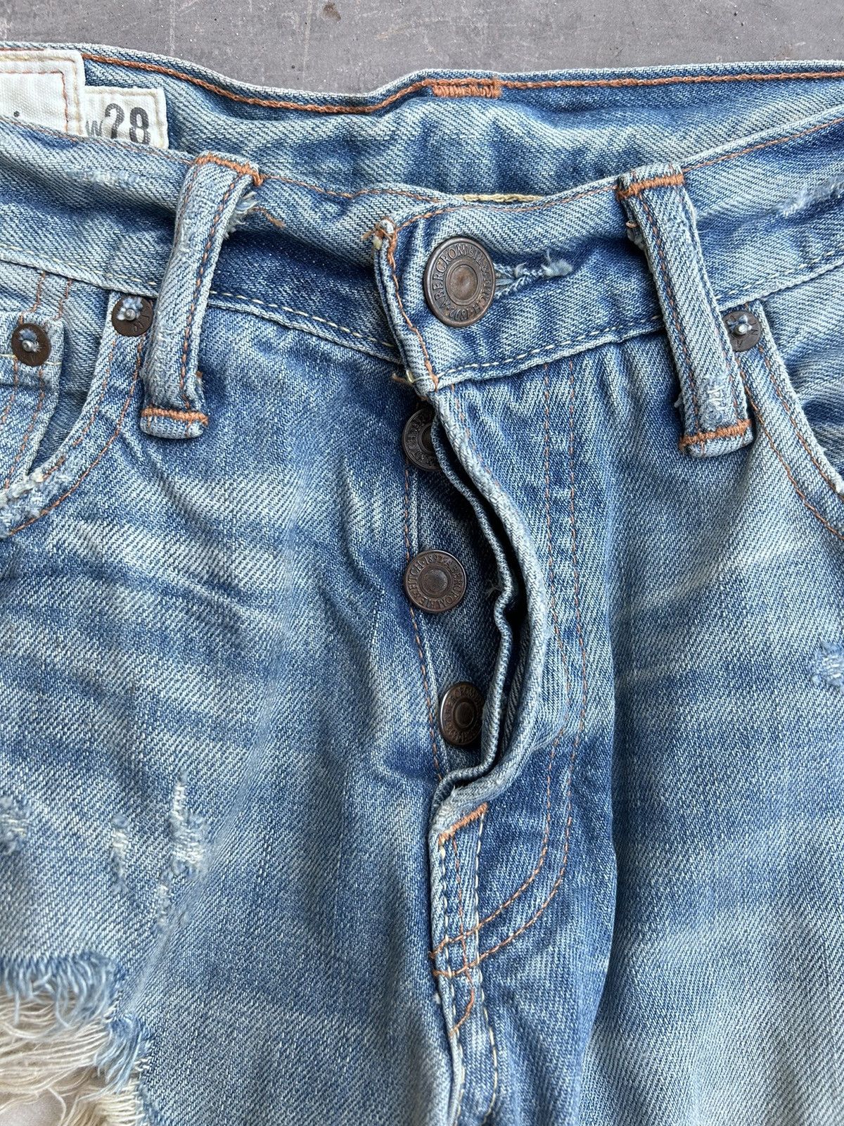 Abercrombie & Fitch × Vintage Abercrombie & Fitch Distressed Denim Size US 33 - 9 Thumbnail