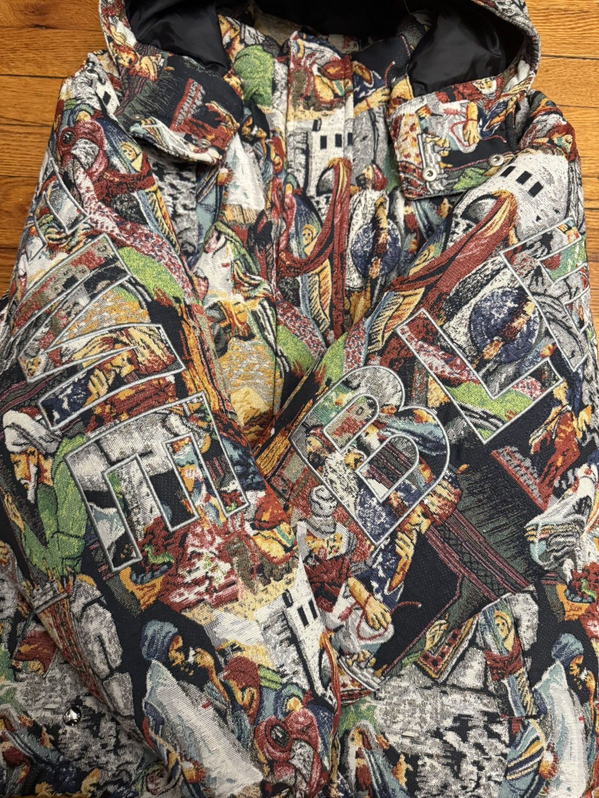 Bless × Supreme Supreme Bless Tapestry Down Jacket Size Large Size US L / EU 52-54 / 3 - 9 Thumbnail