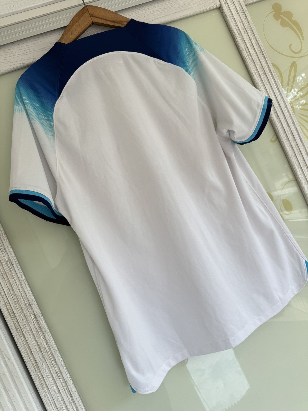 Nike England 2022-2023 Home Soccer Jersey Football Kit Shirt Size US XL / EU 56 / 4 - 8 Thumbnail