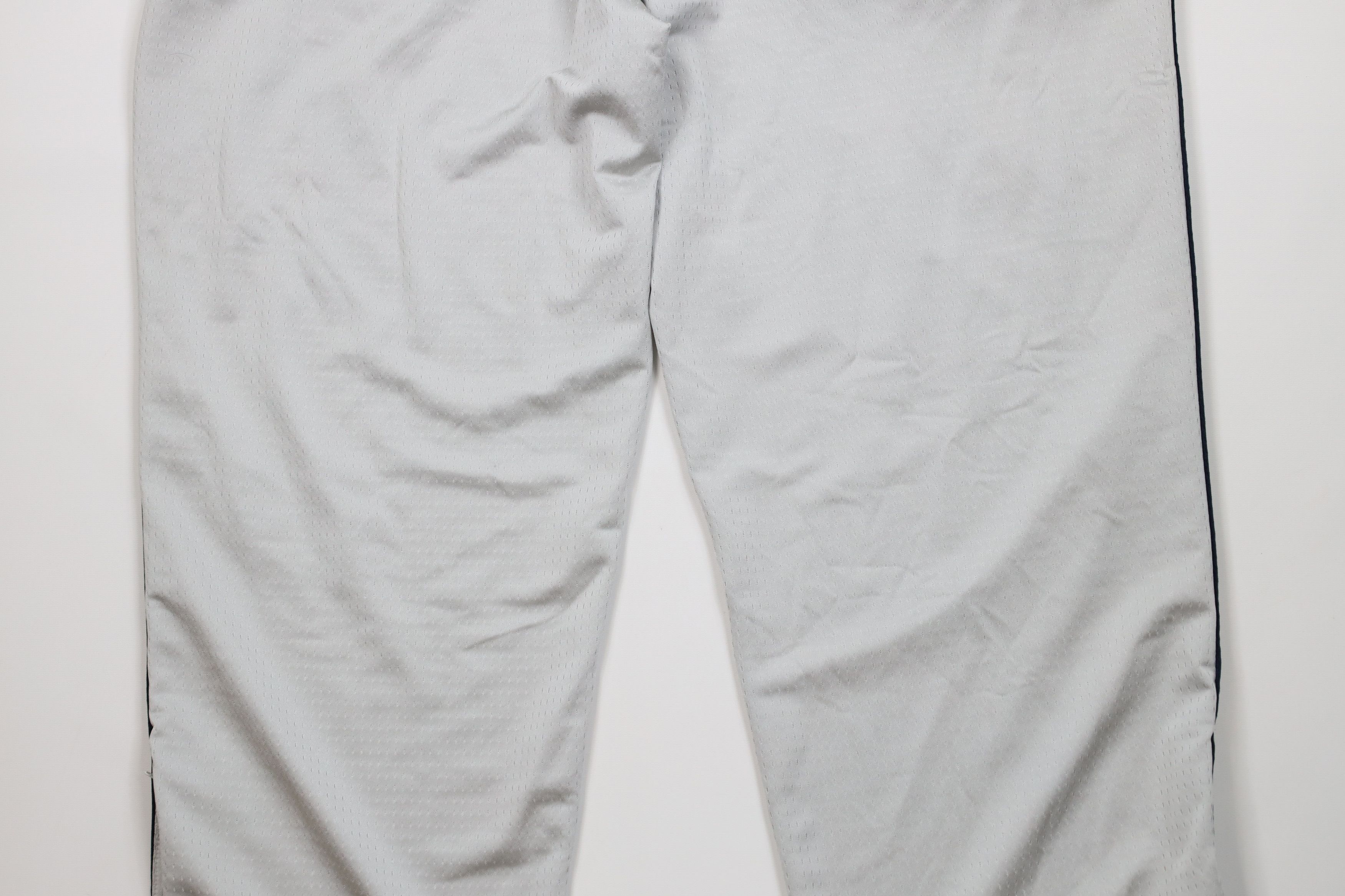 Reebok Vintage 90s Reebok Mesh Wide Leg Sweatpants Pants Silver Size US 40 / EU 56 - 12 Thumbnail