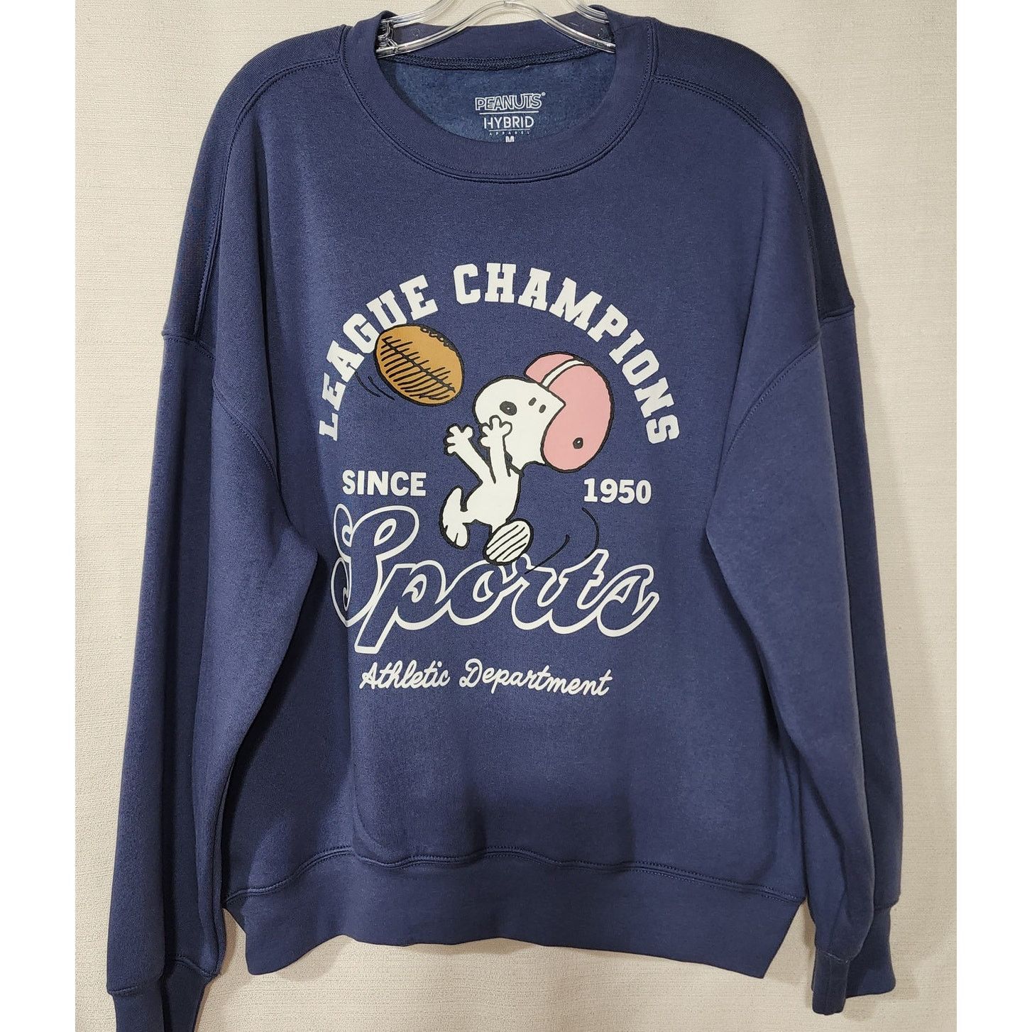 Peanuts Snoopy ''League champion'' Sweatshirt' women's medium Size M / US 6-8 / IT 42-44 - 1 Thumbnail