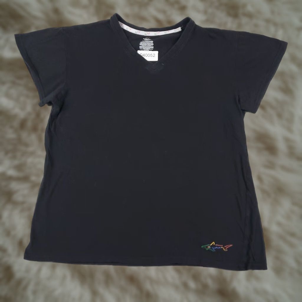Vintage VINTAGE Greg Norman Women's T-Shirt Casual Short Sleeve Size M Black Cotton Logo Modern Size M / US 6-8 / IT 42-44 - 1 Thumbnail