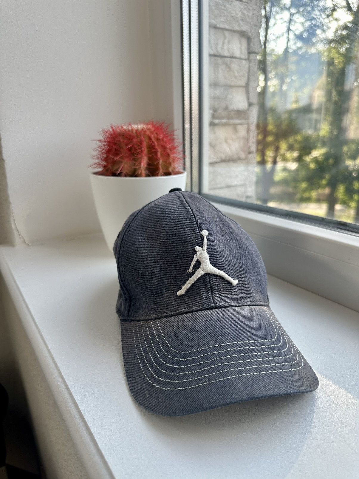 Nike Vintage Nike Jordan Cap Fade Style Size ONE SIZE - 8 Thumbnail